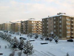 A.Ü Lojman sorunu olmayan tek üniversite